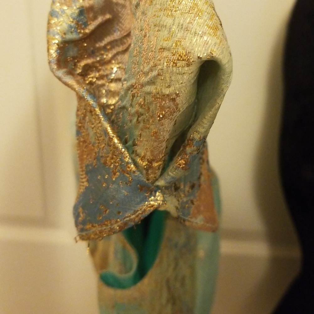 Dress - Picture 3 of 5